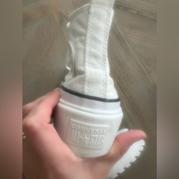 Chuck Taylor All Star Lugged Lift
Platform Canvas LITTLE KIDS HIGH TOP SHOE sz 1 - Picture 7 of 12